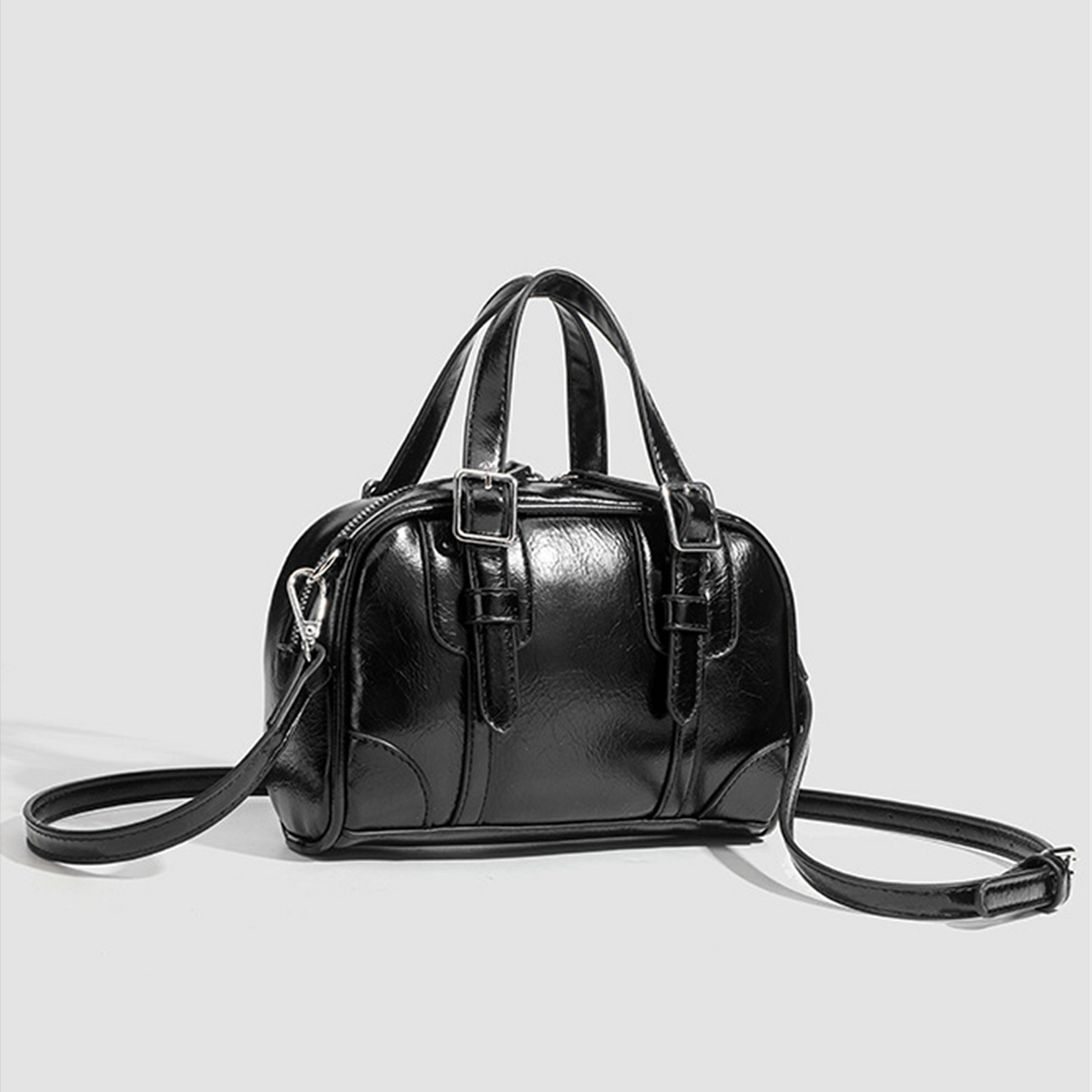 Xpurse Women's Multi-Pocket Retro Small Square Bag